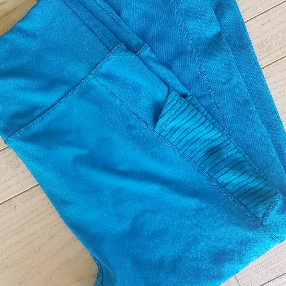 Bally Total Fitness Leggings Capri Teal Mesh Side Pockets Sz XL Workout Leggings